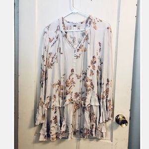FREE PEOPLE FLORAL RUFFLE TUNIC - L